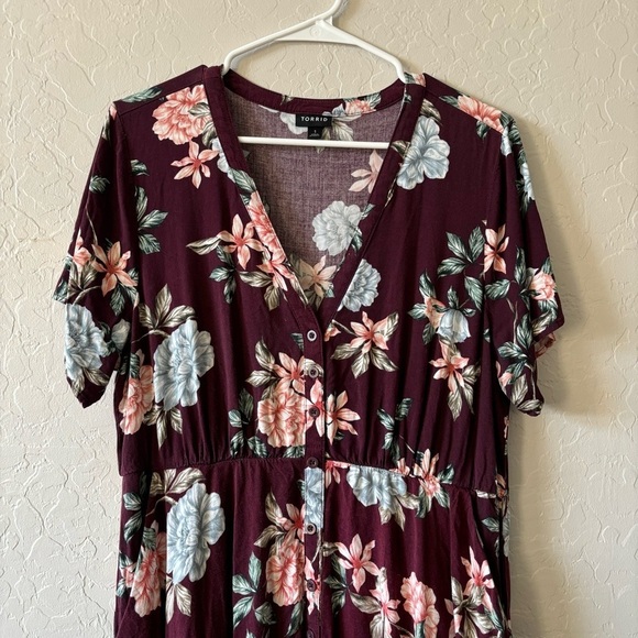 Torrid Burgundy and Pink Floral Challis Midi Shirt Dress Size 1 - Picture 6 of 11